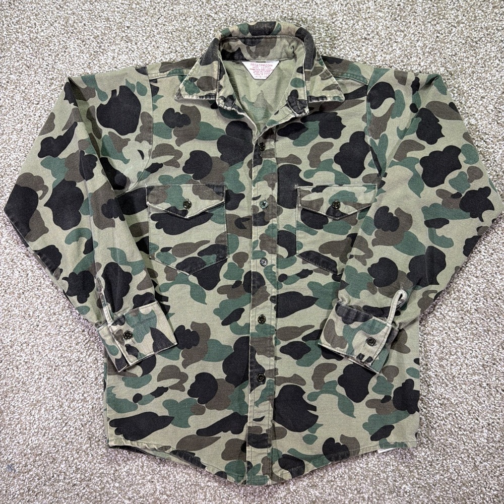 Vintage Frostproof Flannel Frog Skin Camo Longsleeve Size Medium USA Made